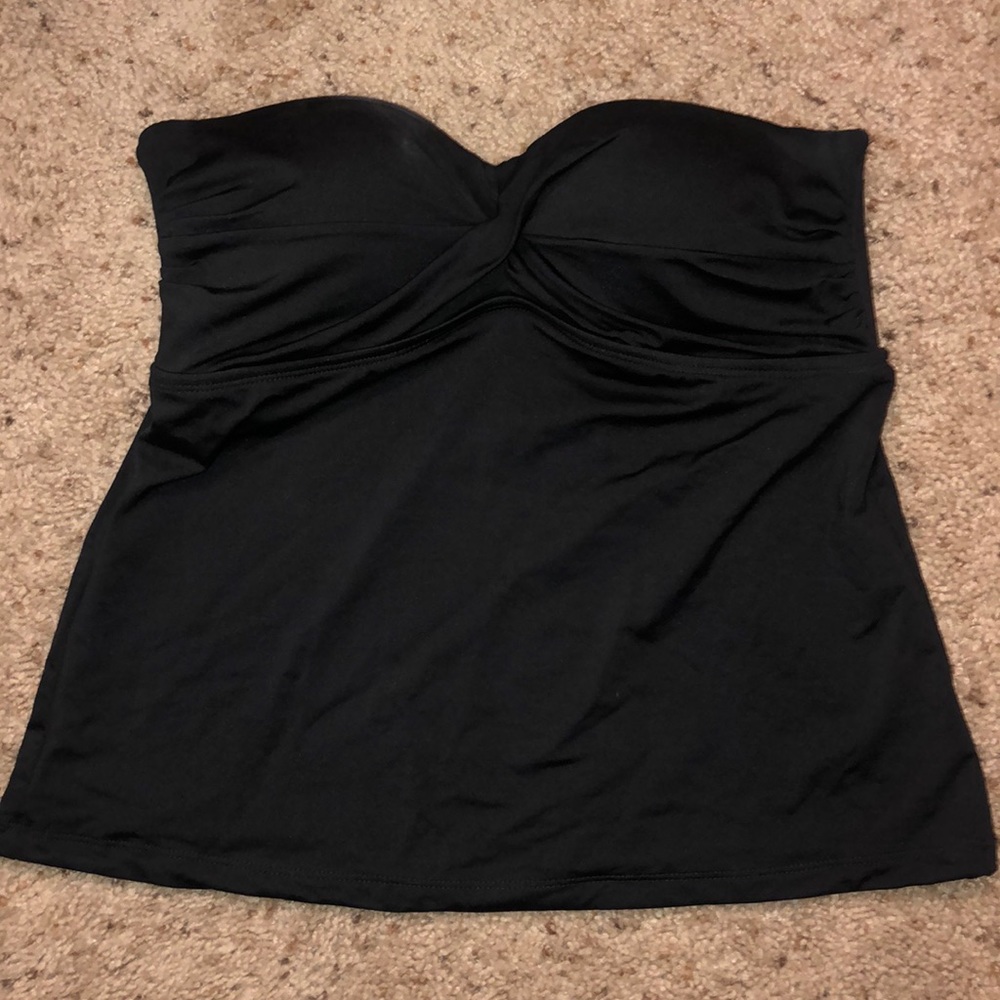 Black sleeveless tankini bathing suit top